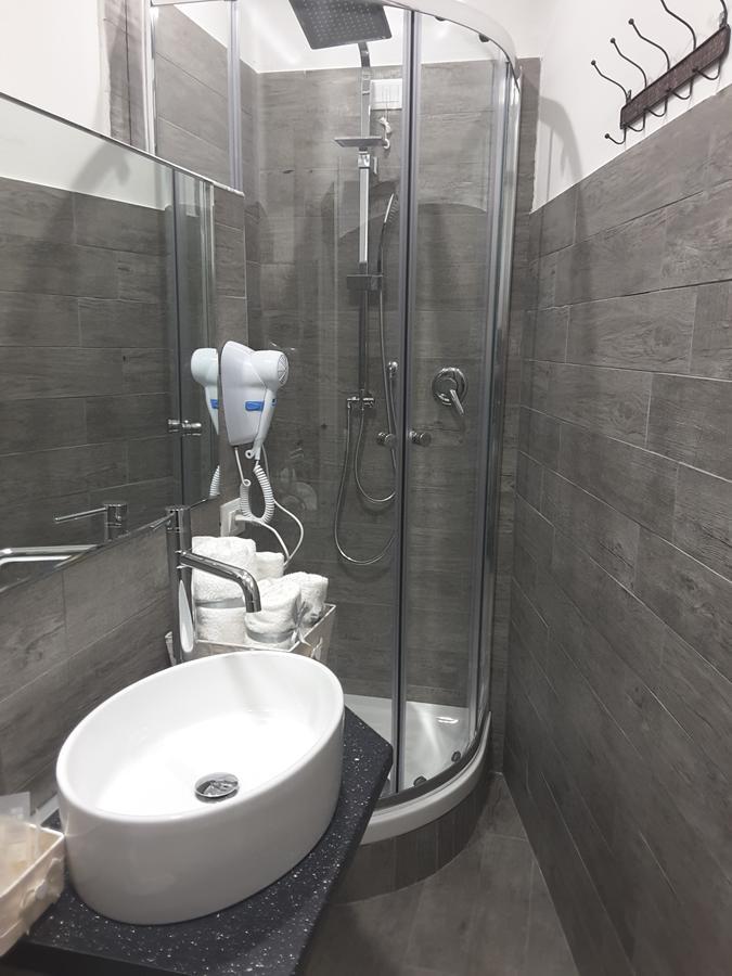 B&B Abatjour - Ambiente Sanificato - Test Antilegionella Assolto Foggia Exteriér fotografie