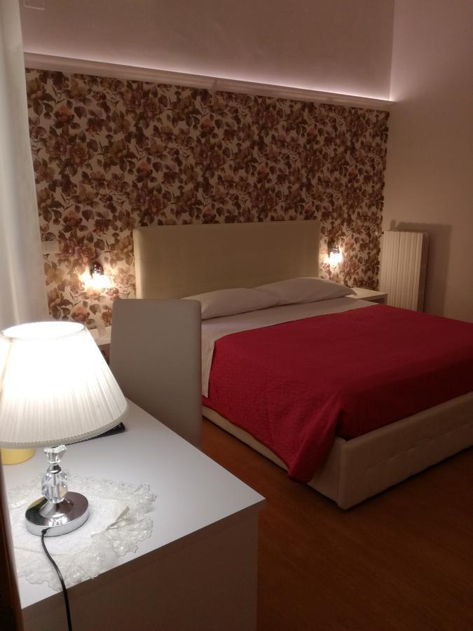 B&B Abatjour - Ambiente Sanificato - Test Antilegionella Assolto Foggia Exteriér fotografie