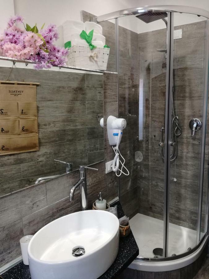 B&B Abatjour - Ambiente Sanificato - Test Antilegionella Assolto Foggia Exteriér fotografie